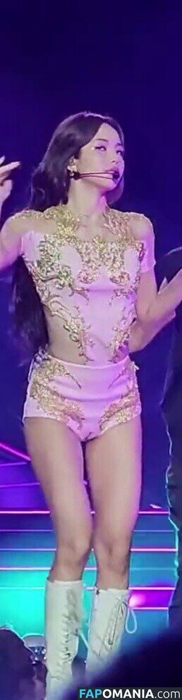 Blackpink / Lisa / lalalalisa_m / lisaamane Çıplak OnlyFans  Sızdırılmış Fotoğraf #22