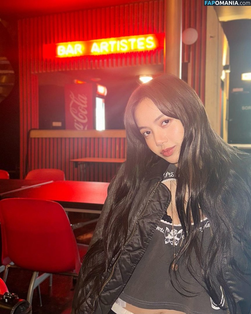 Blackpink / Lisa / lalalalisa_m / lisaamane Çıplak OnlyFans  Sızdırılmış Fotoğraf #33
