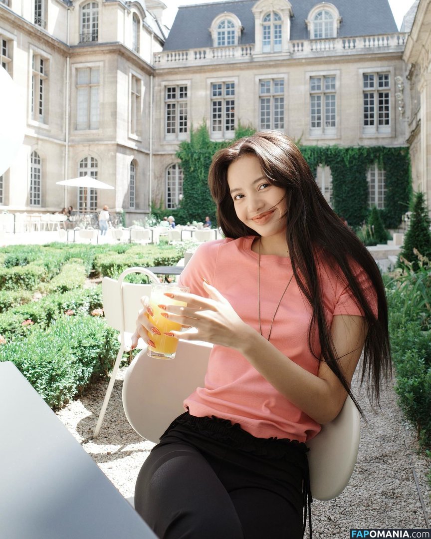 Blackpink / Lisa / lalalalisa_m / lisaamane Çıplak OnlyFans  Sızdırılmış Fotoğraf #42