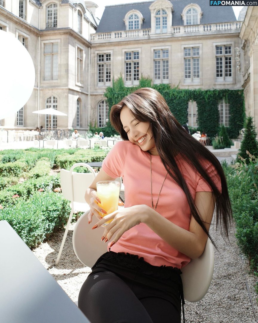 Blackpink / Lisa / lalalalisa_m / lisaamane Çıplak OnlyFans  Sızdırılmış Fotoğraf #43