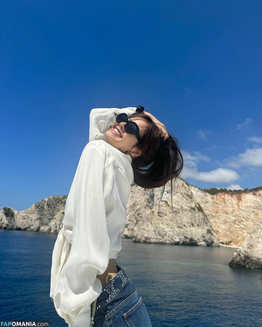 Blackpink / Lisa / lalalalisa_m / lisaamane Çıplak OnlyFans  Sızdırılmış Fotoğraf #46