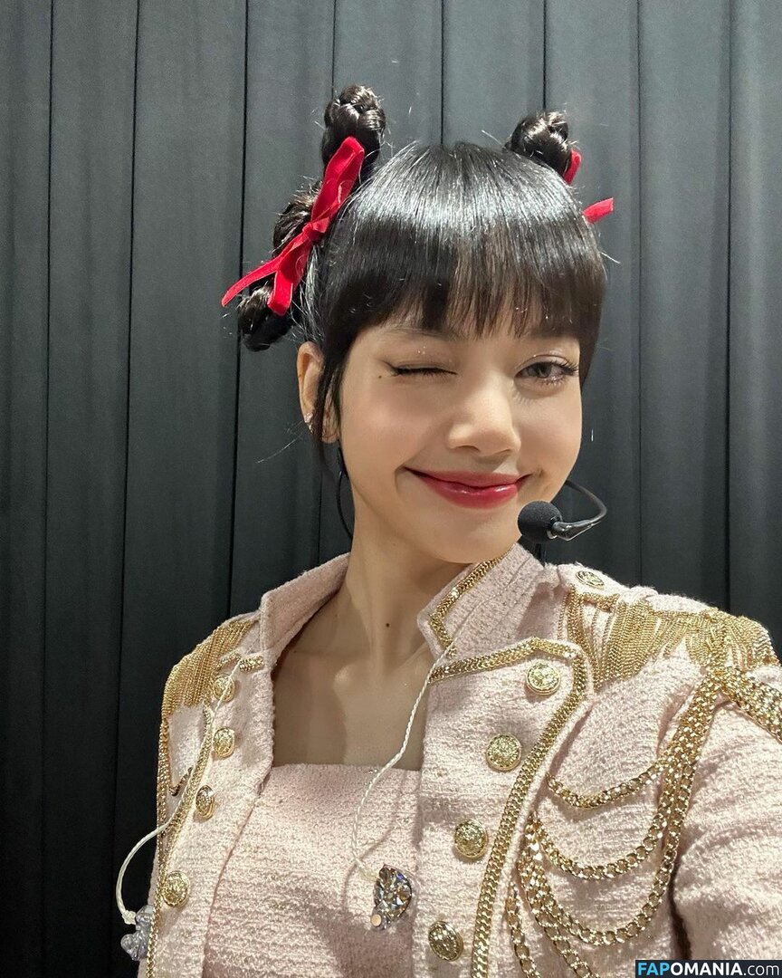 Blackpink / Lisa / lalalalisa_m / lisaamane Çıplak OnlyFans  Sızdırılmış Fotoğraf #72