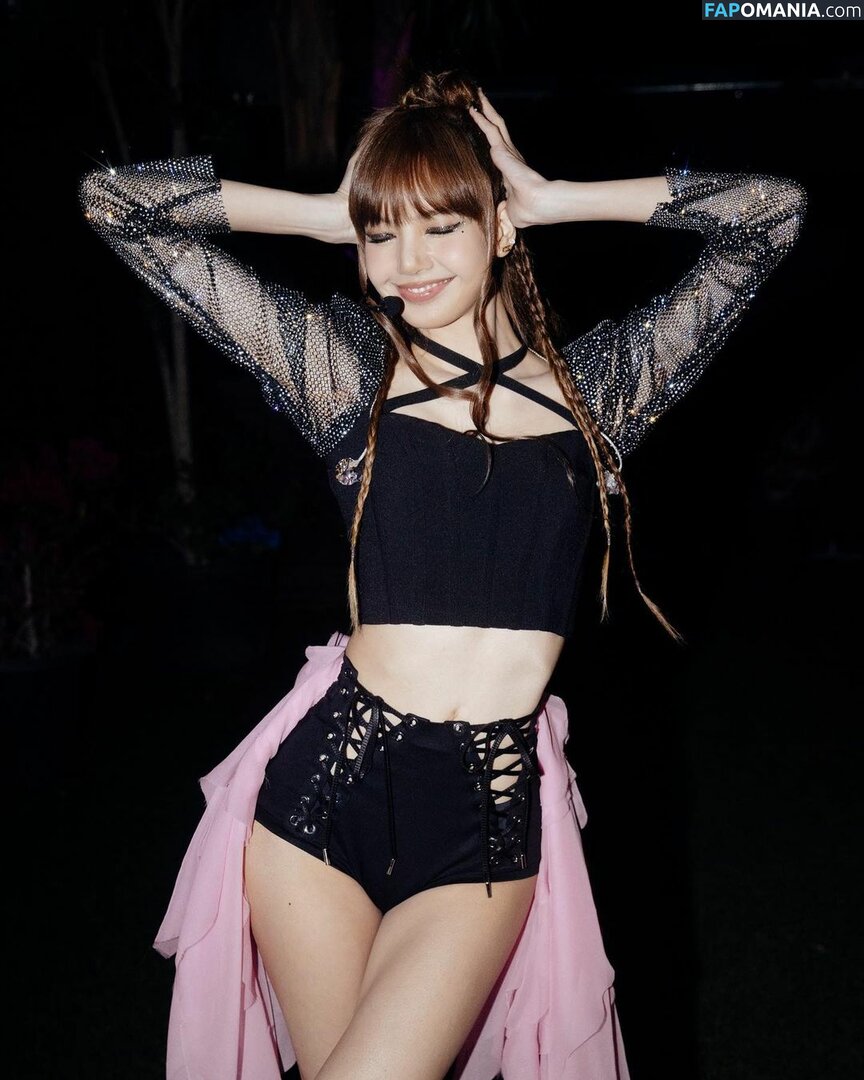 Blackpink / Lisa / lalalalisa_m / lisaamane Çıplak OnlyFans  Sızdırılmış Fotoğraf #98