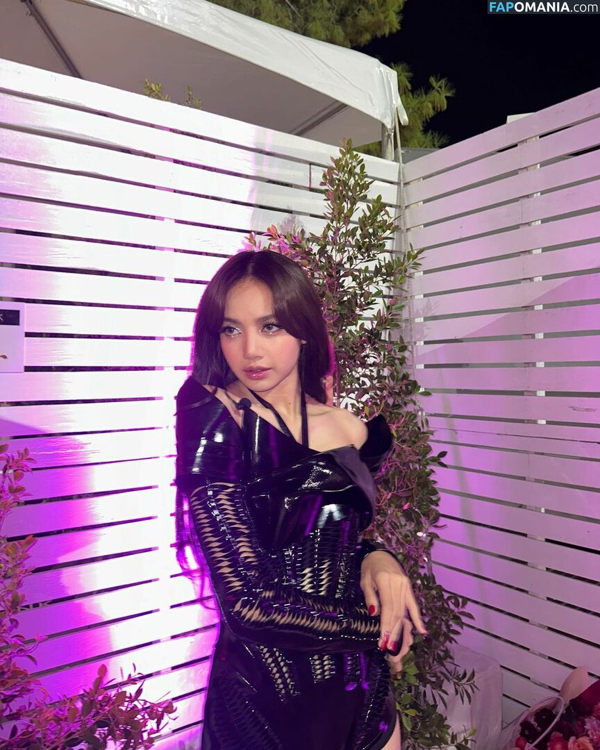 Blackpink / Lisa / lalalalisa_m / lisaamane Çıplak OnlyFans  Sızdırılmış Fotoğraf #139