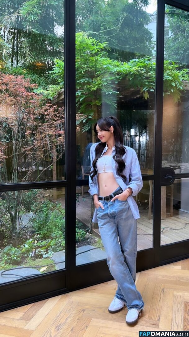 Blackpink / Lisa / lalalalisa_m / lisaamane Çıplak OnlyFans  Sızdırılmış Fotoğraf #189