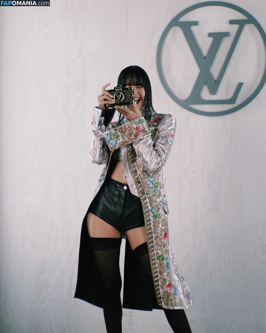 Blackpink / Lisa / lalalalisa_m / lisaamane Çıplak OnlyFans  Sızdırılmış Fotoğraf #423