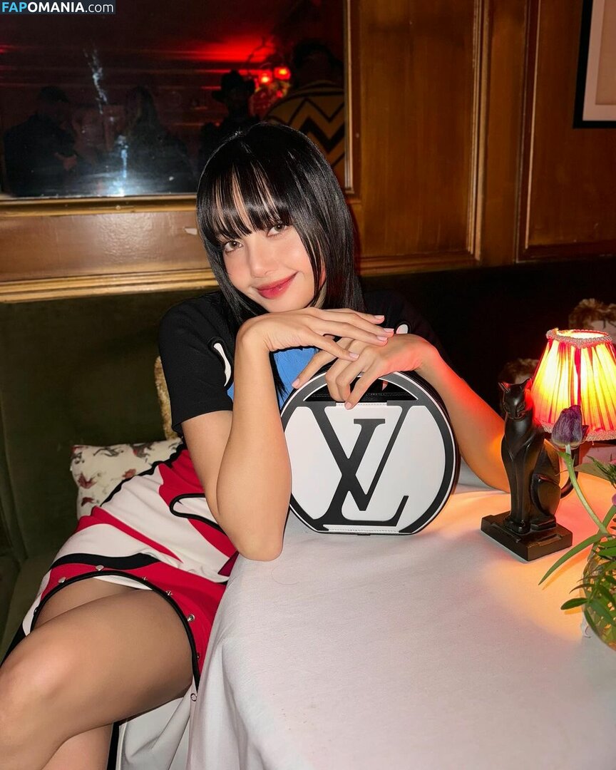 Blackpink / Lisa / lalalalisa_m / lisaamane Çıplak OnlyFans  Sızdırılmış Fotoğraf #434