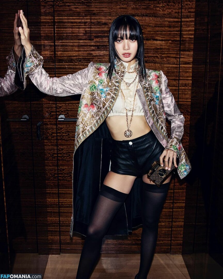 Blackpink / Lisa / lalalalisa_m / lisaamane Çıplak OnlyFans  Sızdırılmış Fotoğraf #437