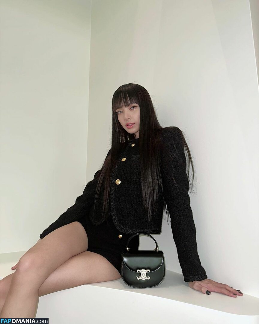 Blackpink / Lisa / lalalalisa_m / lisaamane Çıplak OnlyFans  Sızdırılmış Fotoğraf #450