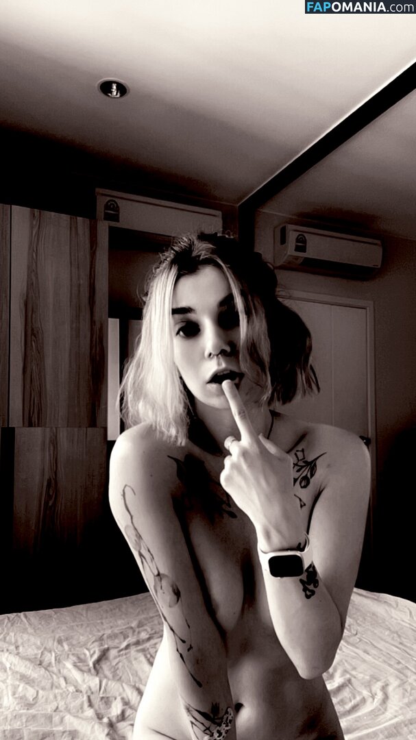 Little Satana / little.satana / s.satana_666 / tomnaya_satana Çıplak OnlyFans  Sızdırılmış Fotoğraf #32