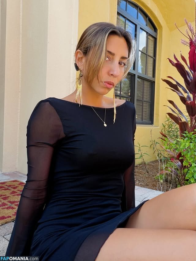 Carla Outes / littlefitdevil Çıplak OnlyFans  Sızdırılmış Fotoğraf #11