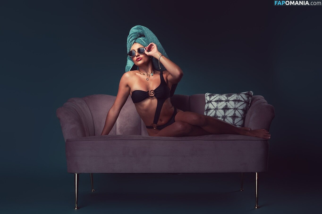 Logan Vaughan / Logan.grace / LoganGraceVaug1 / logan.grace16 Çıplak OnlyFans  Sızdırılmış Fotoğraf #2