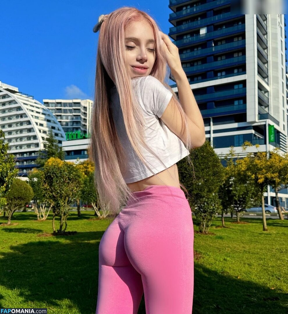 Belaofficial / LoLiBela / lolibela_2 / lovebela Çıplak OnlyFans  Sızdırılmış Fotoğraf #42