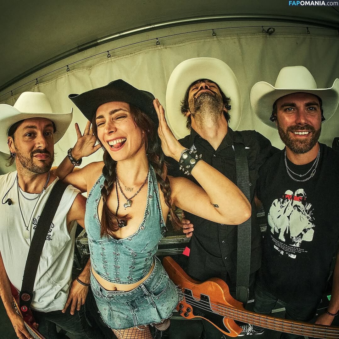 Lølø / lolo Çıplak OnlyFans  Sızdırılmış Fotoğraf #318