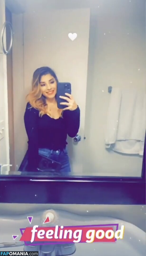 Yesenia Angulo / Yesenia Angulo Castillo / Yesenia Castillo / loovee_seeniaa / onlyfans.com / senia_lovee Çıplak OnlyFans  Sızdırılmış Fotoğraf #2