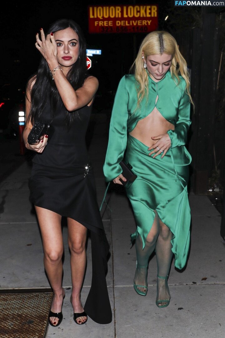 Lorde Çıplak OnlyFans  Sızdırılmış Fotoğraf #26