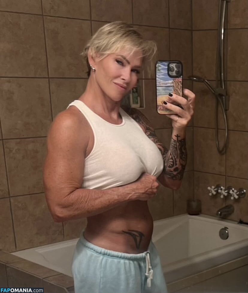 Lori Fetrick Çıplak OnlyFans  Sızdırılmış Fotoğraf #1