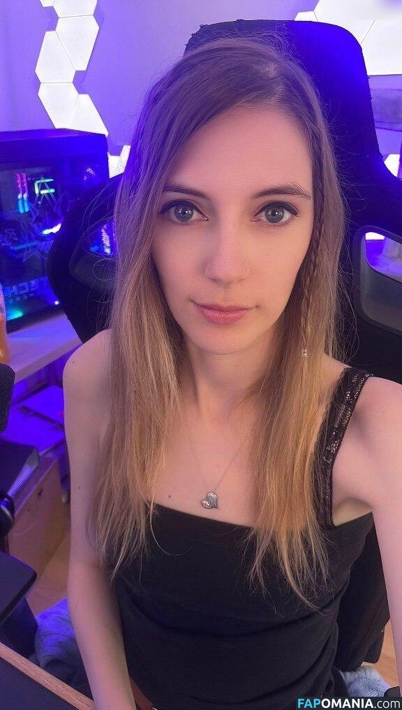 Lory / loorybbyg / vinoogeile Çıplak OnlyFans  Sızdırılmış Fotoğraf #10