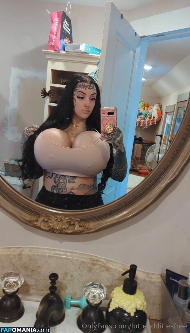 fb_0296 / lotteodditiesfree Çıplak OnlyFans  Sızdırılmış Fotoğraf #20