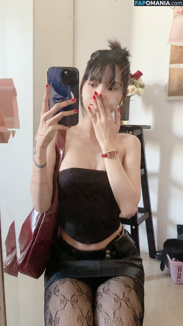 Lilith / Lou Aenlle / llthidk Çıplak OnlyFans  Sızdırılmış Fotoğraf #173