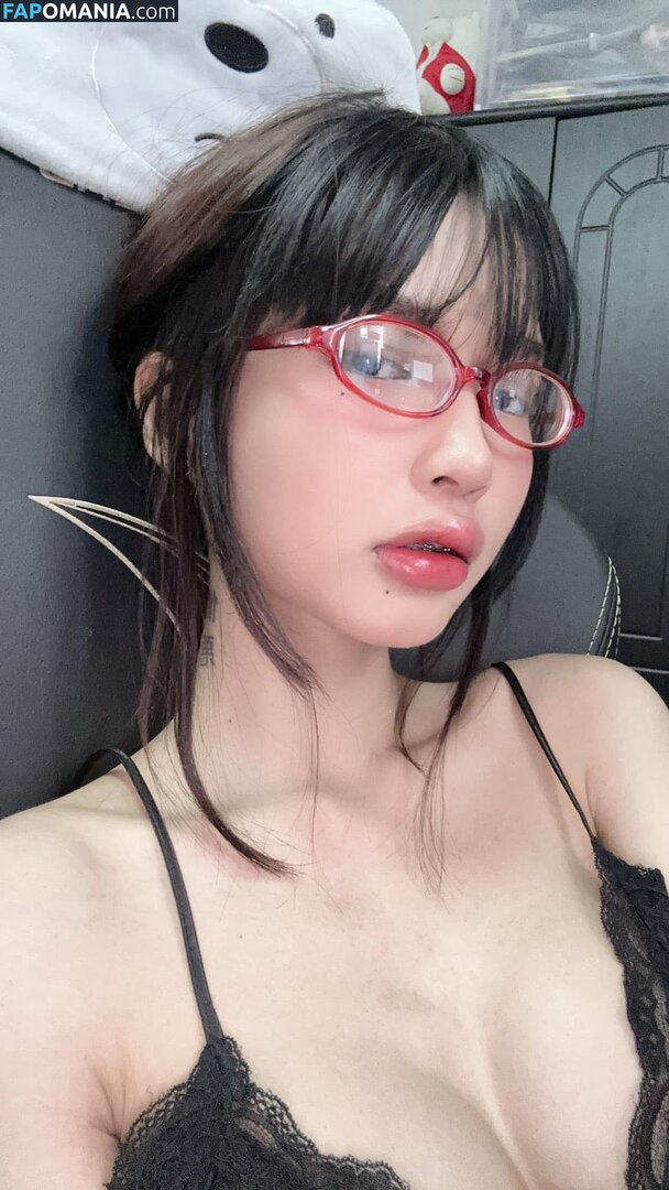 Lilith / Lou Aenlle / llthidk Çıplak OnlyFans  Sızdırılmış Fotoğraf #204