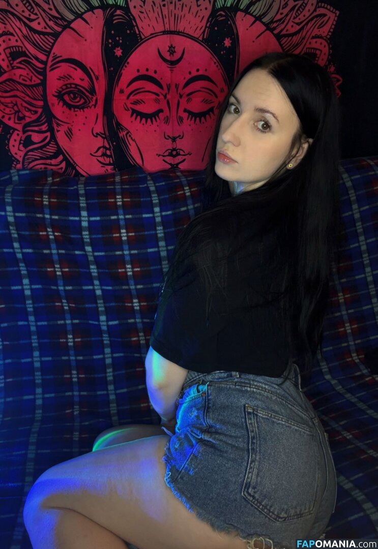 Lsqueen Çıplak OnlyFans  Sızdırılmış Fotoğraf #6