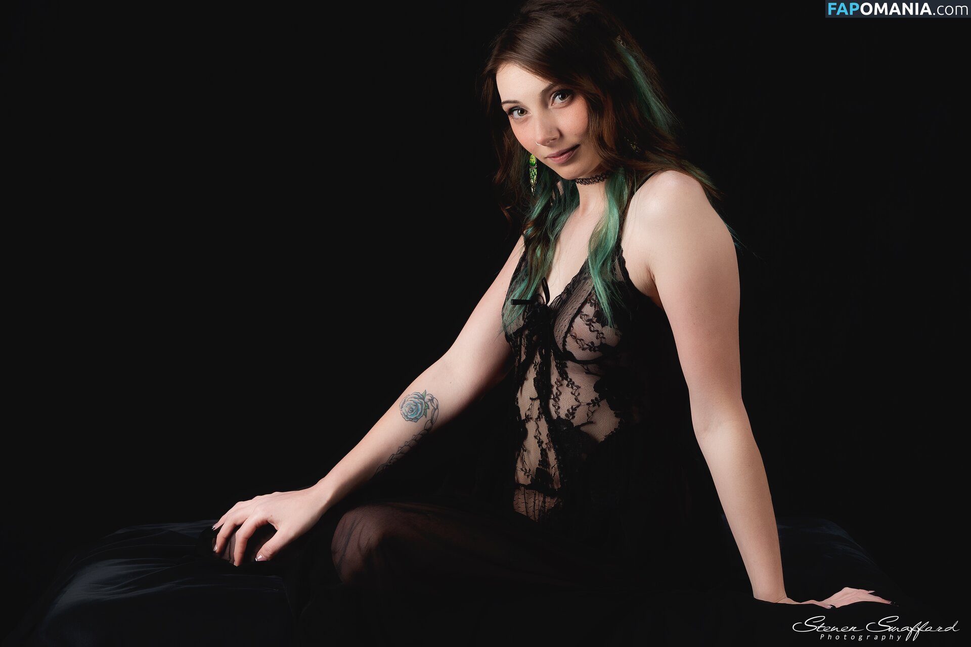 Luckicharmed / lucki.charmed Çıplak OnlyFans  Sızdırılmış Fotoğraf #6