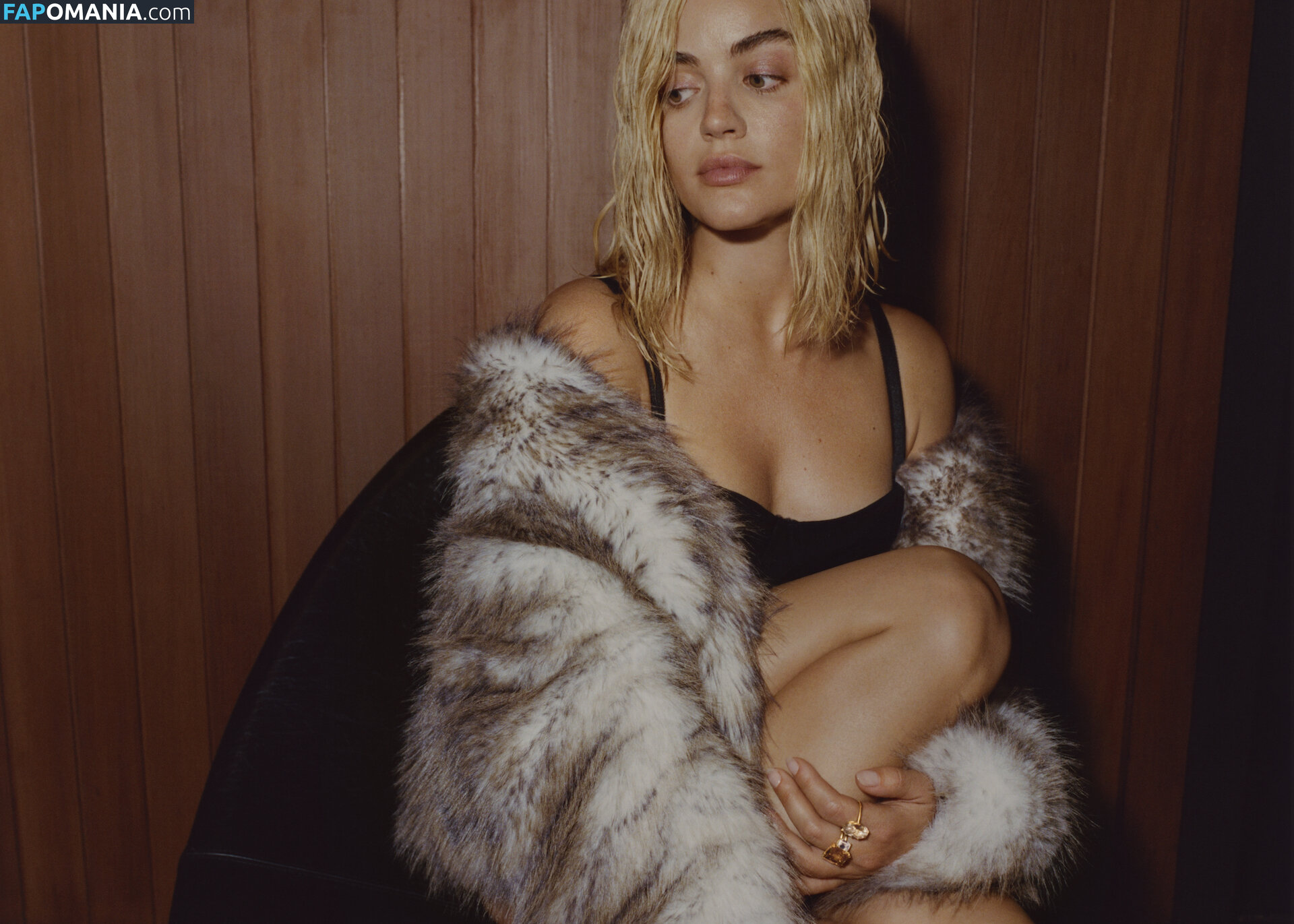 Lucy Hale / lucyhale Çıplak OnlyFans  Sızdırılmış Fotoğraf #288