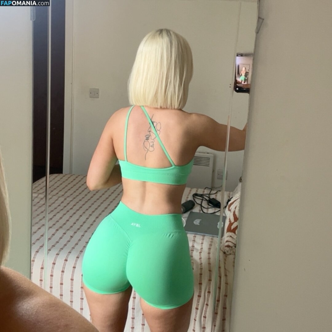 Lucycombe / lucynukes / lucynukesfit / luudaw Çıplak OnlyFans  Sızdırılmış Fotoğraf #1