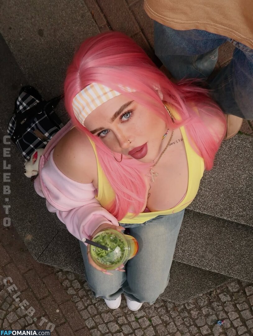 Luisa Früh / frluuisa Çıplak OnlyFans  Sızdırılmış Fotoğraf #6