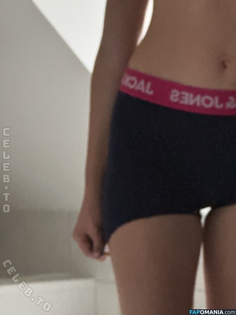 Luisa_instx / your.favelulu Çıplak OnlyFans  Sızdırılmış Fotoğraf #1