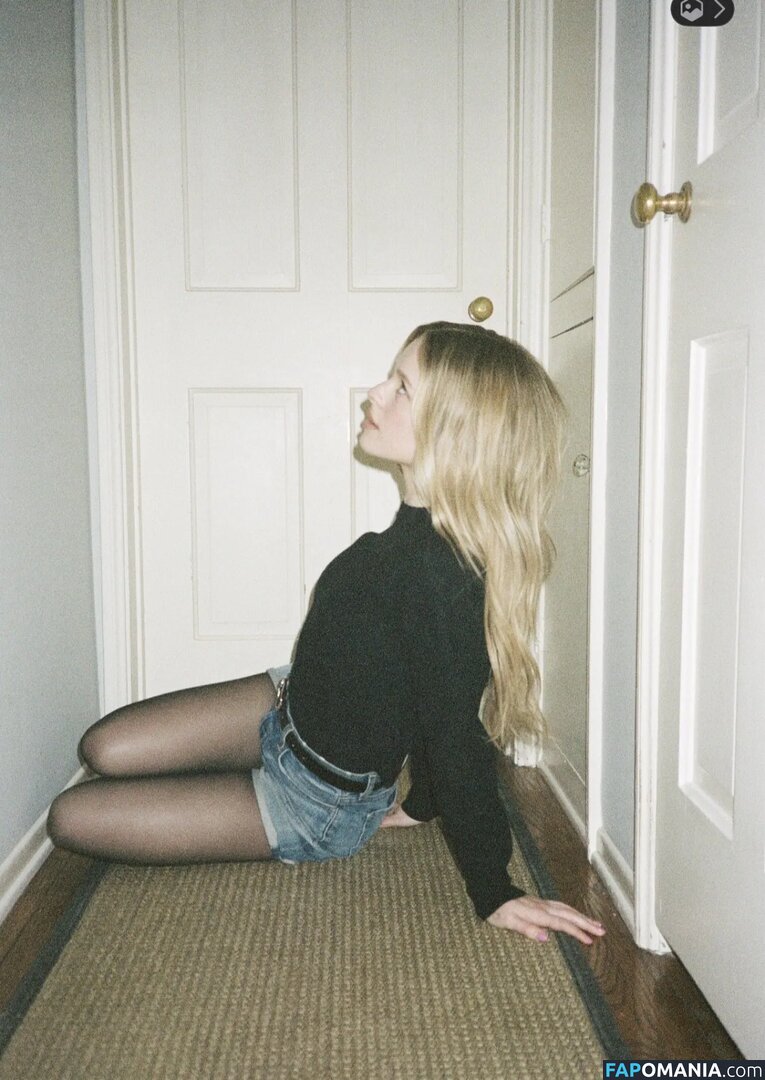 Lulu Wilson / luluswilson Çıplak OnlyFans  Sızdırılmış Fotoğraf #5