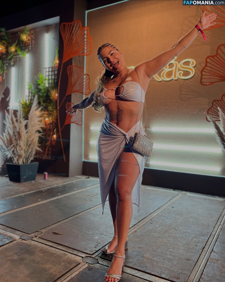 Luma Letícia / luma.focadanafarda Çıplak OnlyFans  Sızdırılmış Fotoğraf #18
