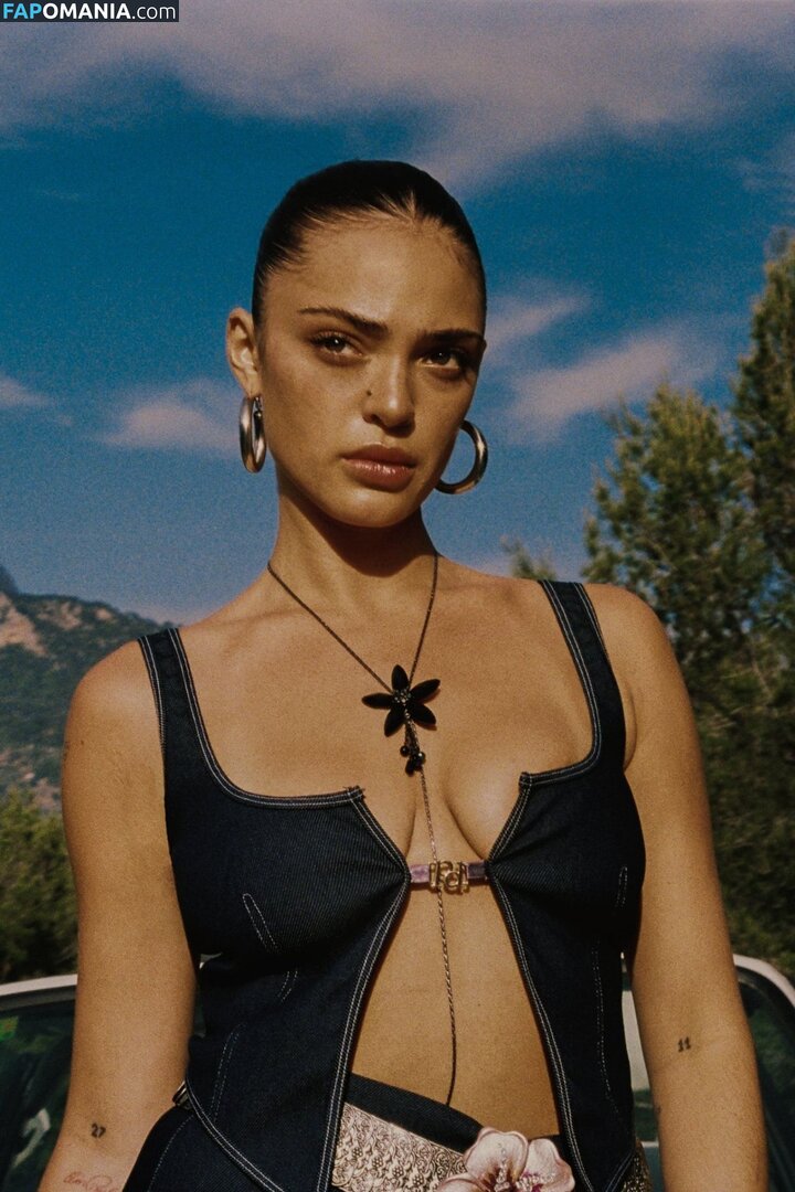 Luna Blaise / lunablaise Çıplak OnlyFans  Sızdırılmış Fotoğraf #8