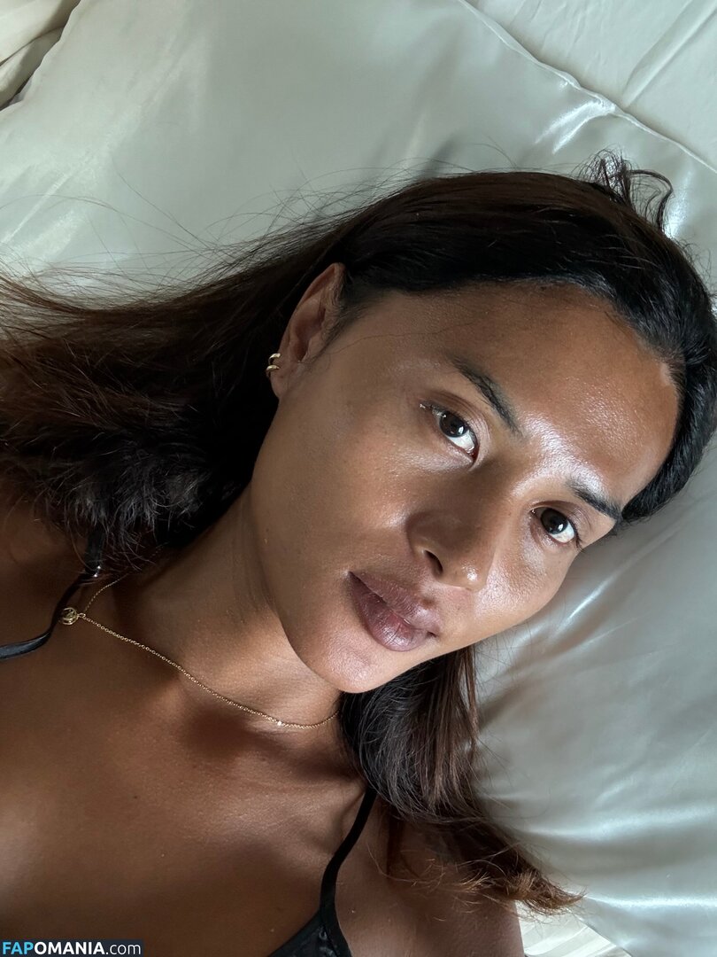 lydia / lydiaonlyfans Çıplak OnlyFans  Sızdırılmış Fotoğraf #1