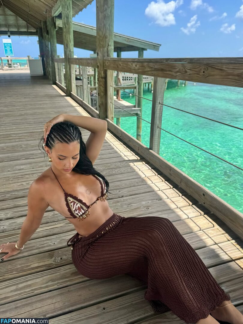 Lynn Kainoa / lynn.kainoa Çıplak OnlyFans  Sızdırılmış Fotoğraf #7