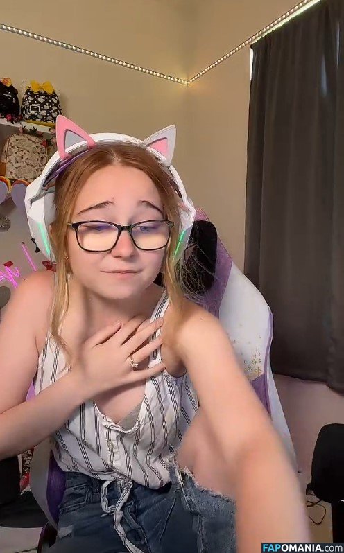 Lyssaurora Çıplak OnlyFans  Sızdırılmış Fotoğraf #28