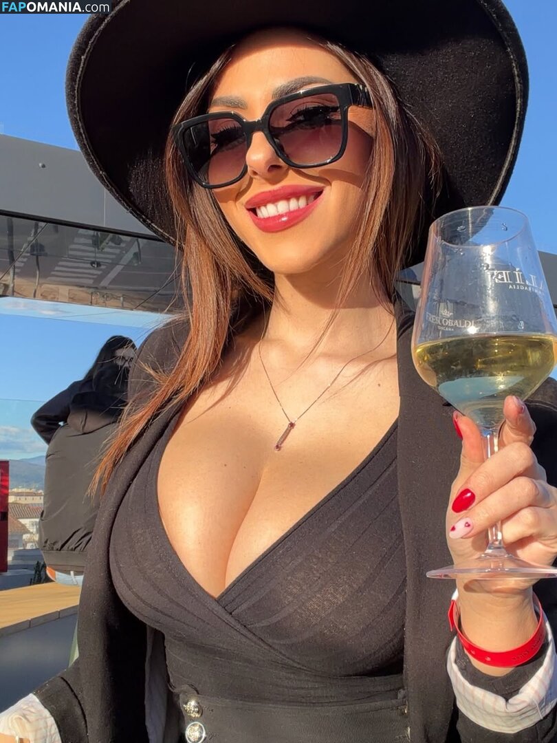 Maddalena Cabizzosu / madame_x_93 / madamex93 Çıplak OnlyFans  Sızdırılmış Fotoğraf #13