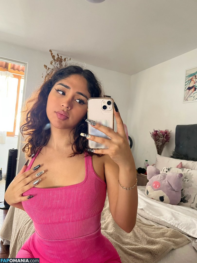 mademoiselle.gia / mademoisellegia / peruvianputa Çıplak OnlyFans  Sızdırılmış Fotoğraf #9