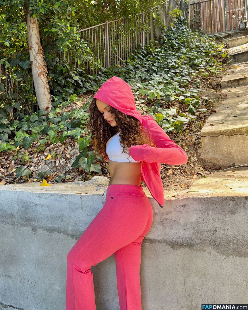 Madison Pettis / madisonpettis Çıplak OnlyFans  Sızdırılmış Fotoğraf #577