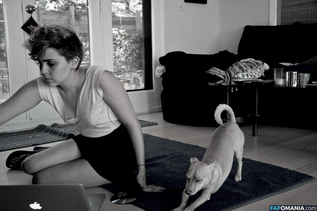 Mae Whitman / mistergarf Çıplak OnlyFans  Sızdırılmış Fotoğraf #6