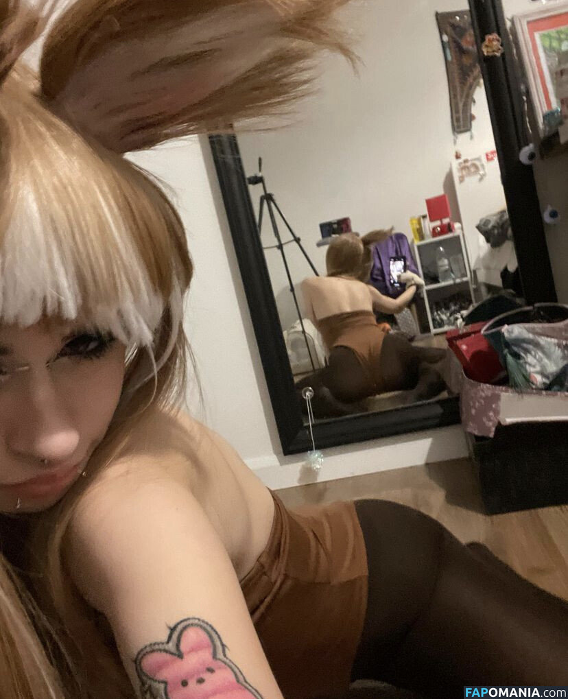 Mivvylynn / maevetale / mysterymaeve Çıplak OnlyFans  Sızdırılmış Fotoğraf #2