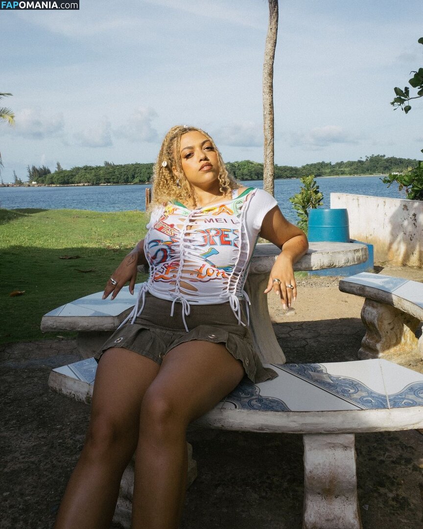 Mahalia Çıplak OnlyFans  Sızdırılmış Fotoğraf #2