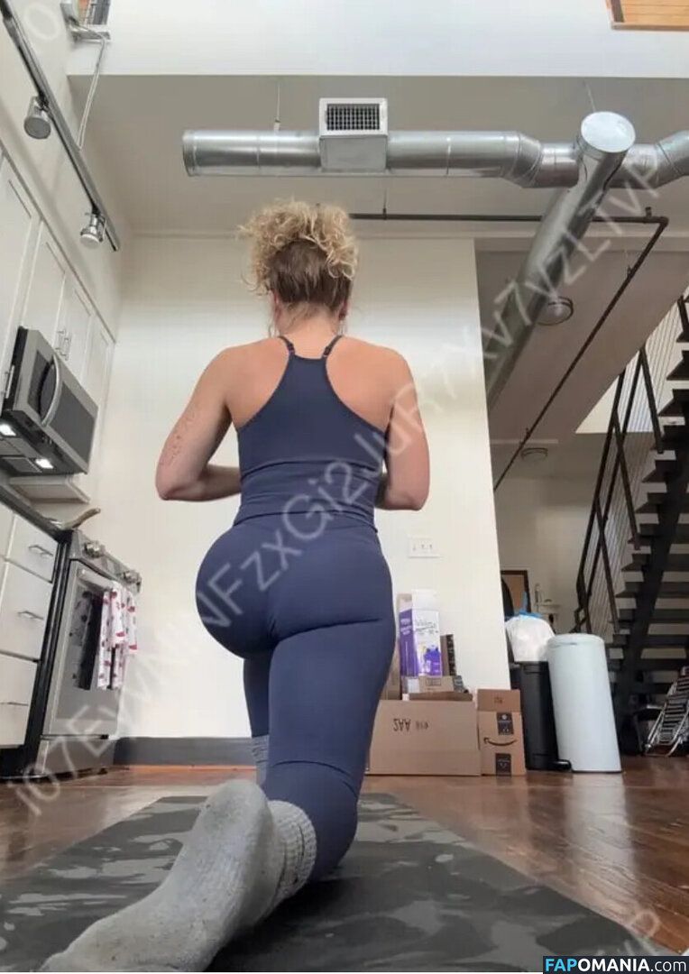 Makenna Dean / kennabeann14 Çıplak OnlyFans  Sızdırılmış Fotoğraf #10
