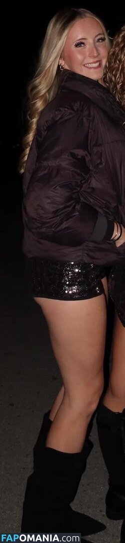 Maleah Mutterback / mmutterback Çıplak OnlyFans  Sızdırılmış Fotoğraf #1