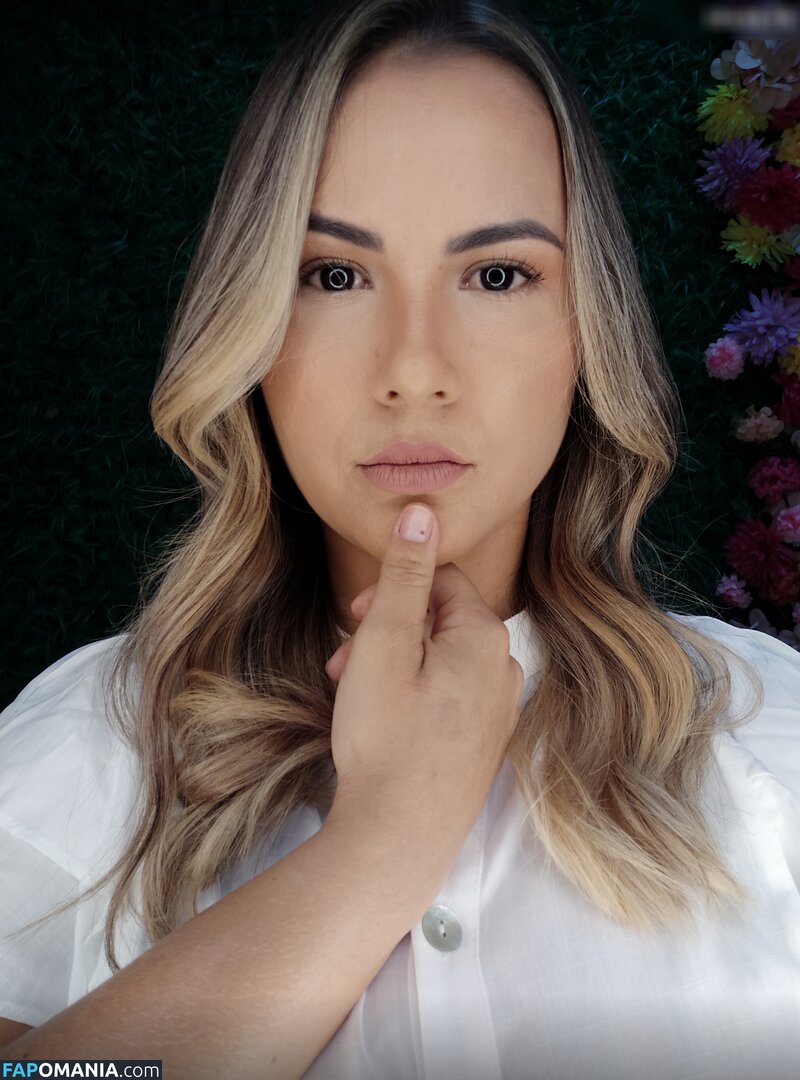 malu.oficial05 / maluoficial05 / u120990821 Çıplak OnlyFans  Sızdırılmış Fotoğraf #1