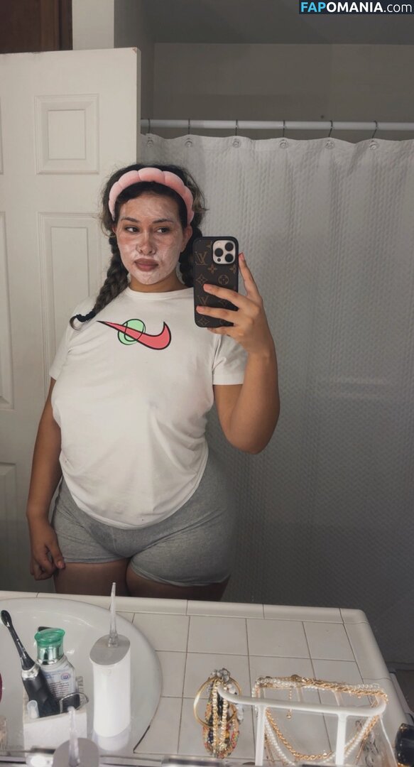 Mama E / parmererin Çıplak OnlyFans  Sızdırılmış Fotoğraf #2