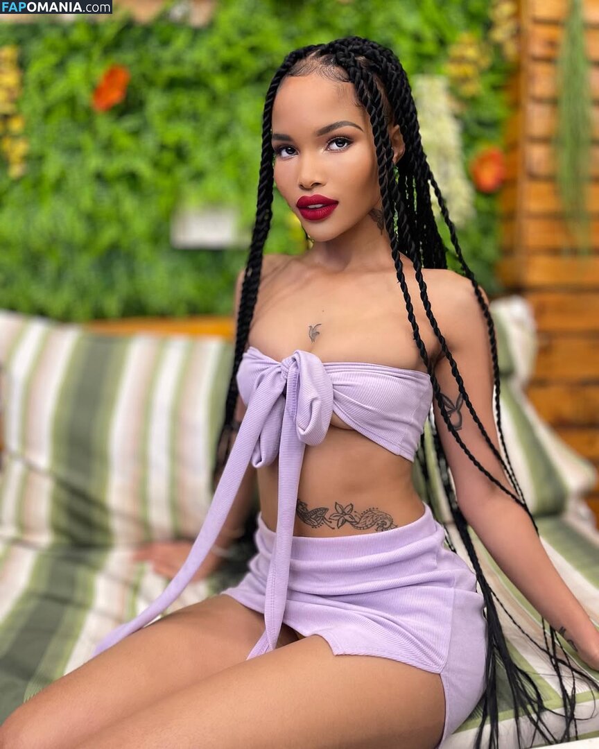 mami.cremee Çıplak OnlyFans  Sızdırılmış Fotoğraf #1