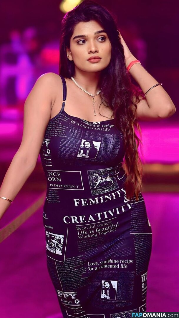 Mansi Suravase Çıplak OnlyFans  Sızdırılmış Fotoğraf #7