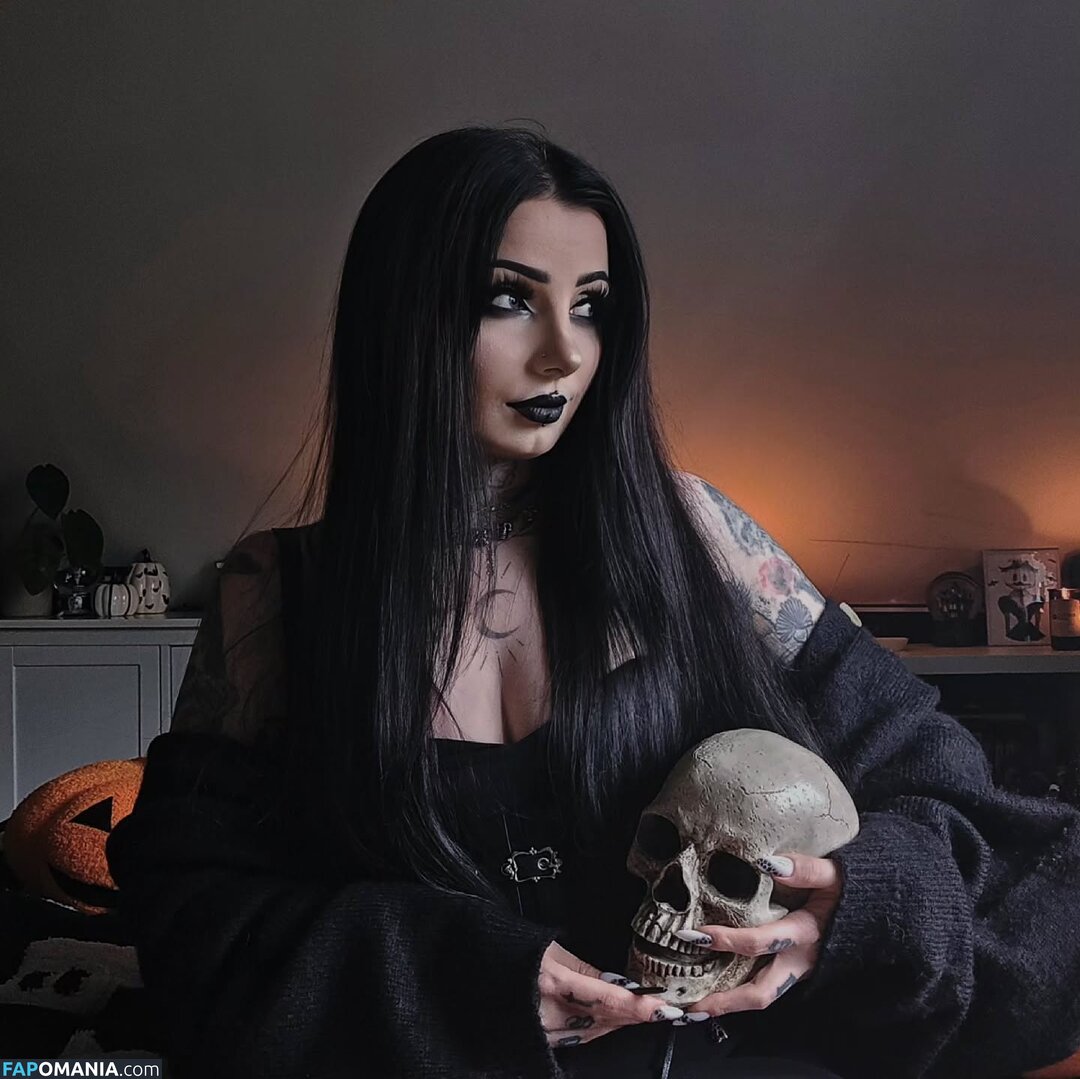 Marciasrarcia / Marta M. Çıplak OnlyFans  Sızdırılmış Fotoğraf #2